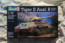 images/productimages/small/Tiger II Ausf.B Porsche Prototype Turret Revell 03138 voor.jpg